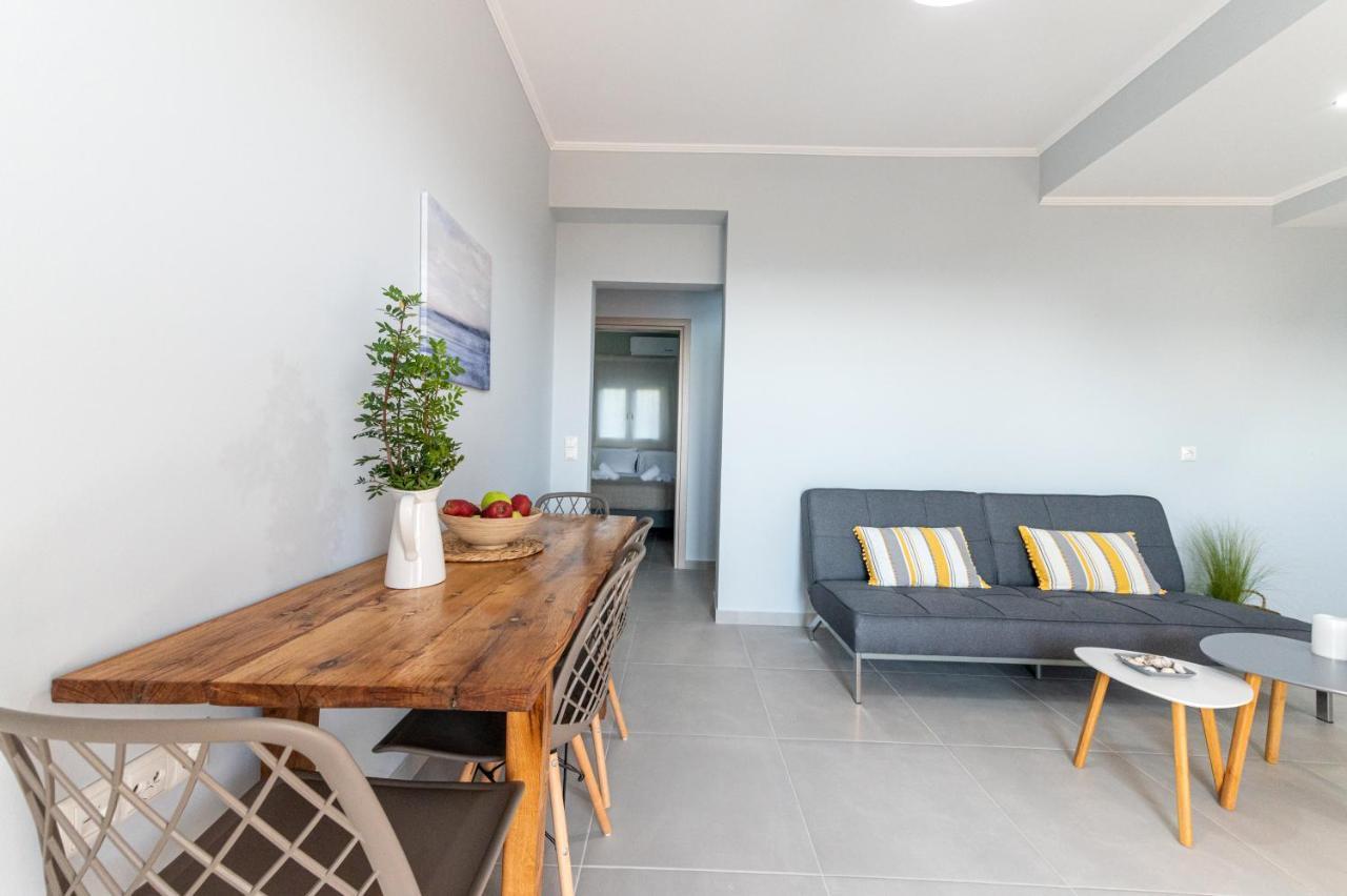Rizes Seaside Homes Vromonerion ภายนอก รูปภาพ